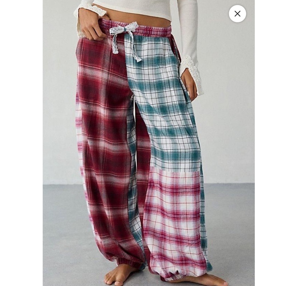 Out From Under Urban Outfitters Patchwork Plaid Harem Lounge Pants Red Green LG